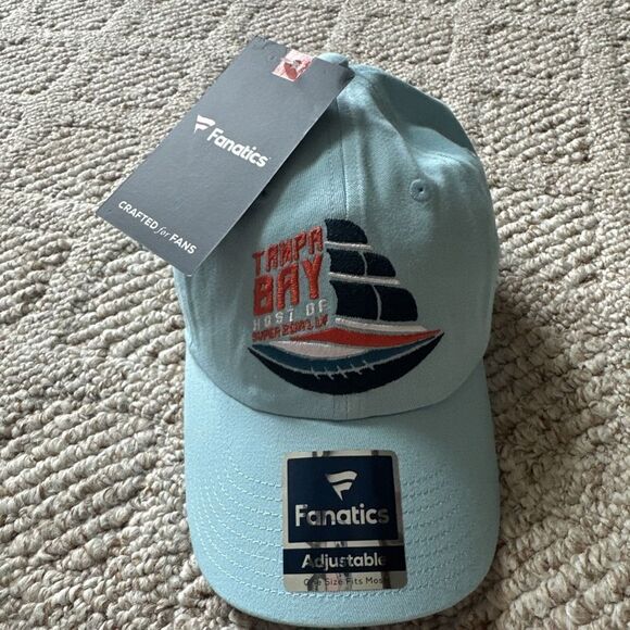 Tampa Bay Buccaneers Host Of Super Bowl LV Fanatics Adjustable NEW - Picture 1 of 6